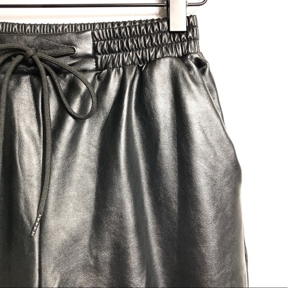 21 SAINTS BLACK FAUX LEATHER JOGGER PANTS - Picture 3 of 6